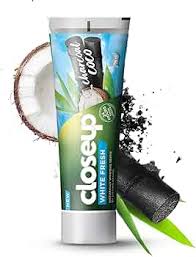 CLOSE UP CLEAN COCONUT OFFER+ BRUSH